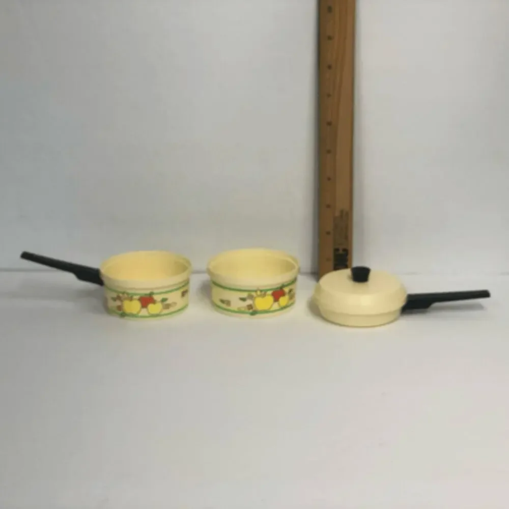 vintage plastic chilton toys dishes‎ pans apples pattern play pretend kitchen